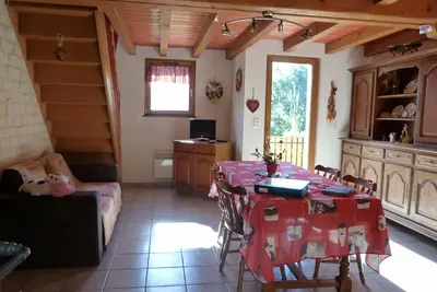 Hautes-Vosges Chalet 3*** non fumeur, grand terrain, proche commerces, chemi