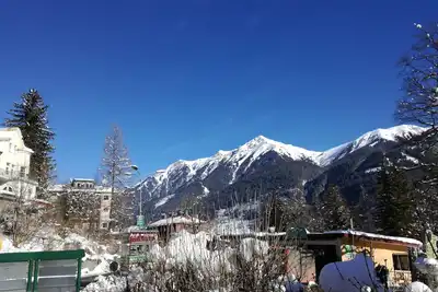 Bel appartement avec vue à couper le souffle. 10 minutes à pied de l'ascenseur!