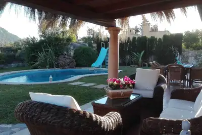 Image de Villa Wifi avec jardin et piscine privée, proche de la ville et des plages. Pollença