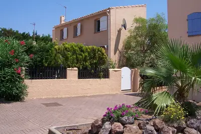 Image de Villa idéale pour la famille et à seulement 10 minutes à pied de la plage de Richelieu
