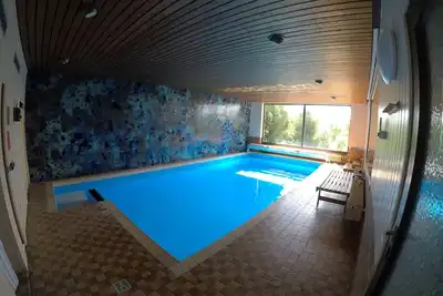 Image de Grande maison de vacances avec piscine et sauna pour 8 (-10) personnes dans la moyenne vallée de la Fulda