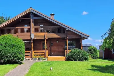 Image de Chalet finlandais chaleureux avec sauna et poĂŞle Ă bois, proche plage et mer
