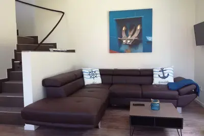 Image de Appartement de vacances ou Maison de vacances avec plage privée au bord du lac à Aurich-Tannenhausen