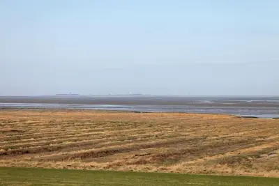 Image de 2-Zi. -Appartement à Cuxhaven-Duhnen avec vue sur la mer depuis le balcon ensoleillé