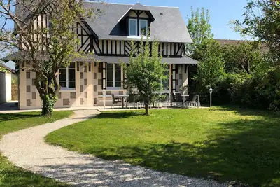 Image de Grande villa classée 15 personnes de 200m2 proche plage et commerces