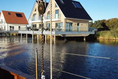 Image de ☼ Maison sur pilotis sur Harle living Une vie unique et magnifique! Seeperle Harlesiel - maison 8a