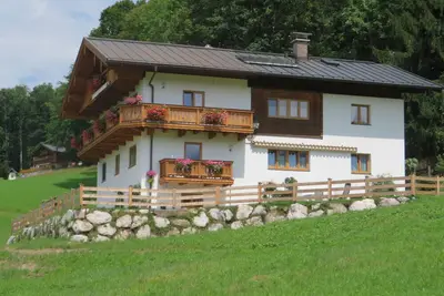 Image de Appartement 4 étoiles (Dtv) Sulzbergeck avec une vue magnifique sur le Watzmann!