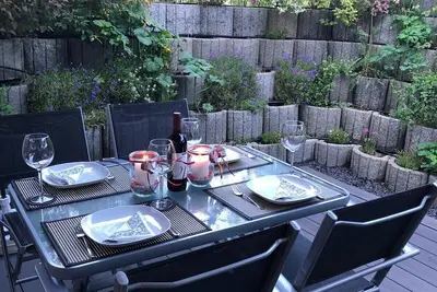 Image de Appartement et dans un endroit calme avec une belle terrasse près du lac de Constance. Messe Friedrichshafen