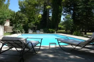 Image de La Petite Chapelle. Gite avec Piscine en Provence.