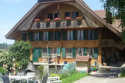 Image de Appartement de vacances Uttigen pour 1 - 4 personnes avec 1 chambre à coucher - Ferme