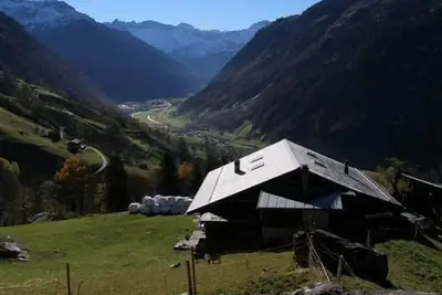 Image de Appartement de vacances Engi pour 1 - 10 personnes avec 4 chambres à coucher - Ferme