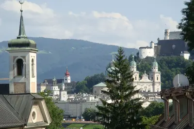 Image de Appartement de luxe avec vue sur la vieille ville, à seulement 800m du centre
