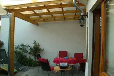 Image de Maison confortable avec accès wifi et jardin, animaux acceptés