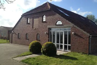 Image de Appartement (85 + 115 m²) pour un maximum de 6 (+2) Pers. Rest in Farm 2 + 3 chambres