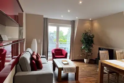 Image de Chaise de plage au bord de la mer gratuitement! Appartement confortable avec protection contre les insectes, WiFi, balcon orienté sud!