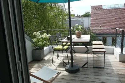 Image de Spacieux appartement en duplex avec terrasse sur le toit dans un emplacement idéal