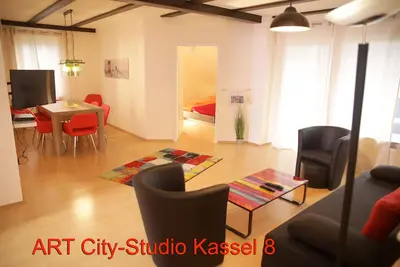 Image de Appartement de ville calme exclusif \/ près du centre-ville de Kassel + vue Documenta \/ Hercules