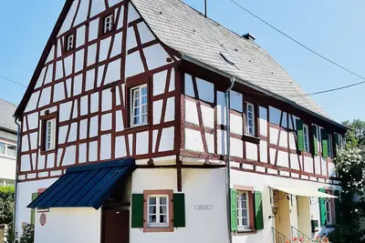 Image de Vacances Ă Knusperhaus! Vacances dans la vieille maison Ă colombage pour toute la famille!