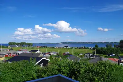 Image de 180 ° vue panoramique sur la mer, 6 personnes / 3 chambres, Internet, toute l'année, clôturée