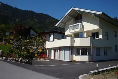Image de Appartement neuf, 2 chambres, grand séjour, animaux de compagnie bienvenus