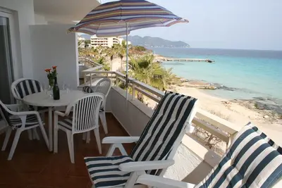 Image de Logement confortable et spacieux au bord de la plage longue de 1, 5 Km