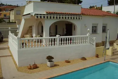 Image de Bungalow confortable dans une atmosphere mediterraneenne