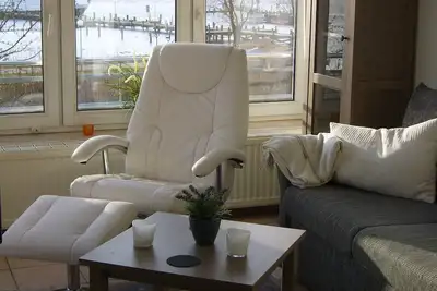 Image de Appartement ensoleillé avec une vue panoramique sur le lagon, à 100 m de la plage