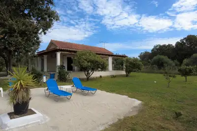 Image de En pleine nature! Maison de vacances calme avec jardin, wifi | Halikounas, Ko