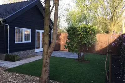 Limmen: Jolie maison de vacances avec jardin clos, endroit calme, proche de la plage