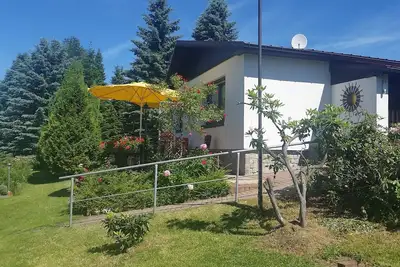 Image de Maison de vacances dans une propriété privée aux allures de parc