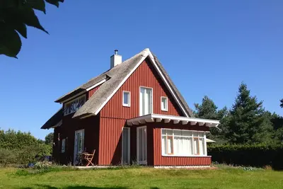 Image de Maison de vacances dans la maison en bois au toit de chaume - très calme et idyllique
