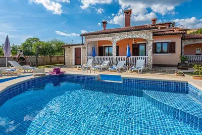 Image de DERNIÈRE Minute -30%! Villa avec piscine nouvellement ouverte romantique et charmant