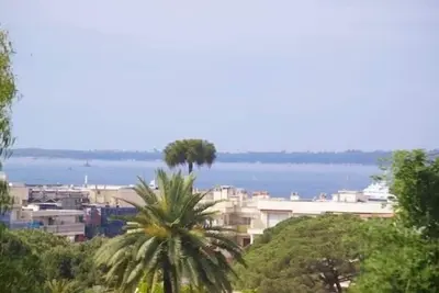 Image de Grand standing, vue mer, début Cap Antibes, à pieds des plages, au calme, piscine, Ac