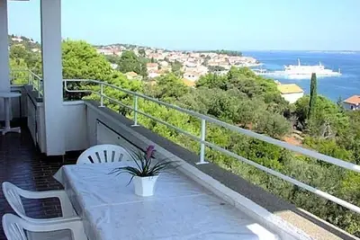 Image de Appartement dans Kali avec vue mer, terrasse, Climatisation, Machine à laver (4230-1)