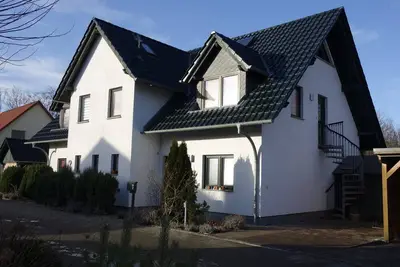 Image de Bel appartement avec terrasse couverte dans un endroit calme