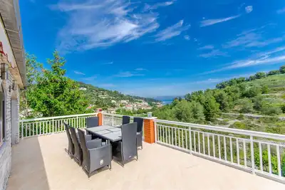 Image de Appartements Drazen (59221-A5) - Stomorska - île de Solta