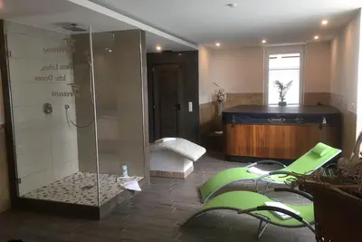 Image de Oasis de bien-être de luxe pour 2 à 4 personnes dans l'Eifel près de Prüm