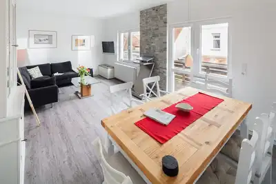Image de Unique maison de vacances de luxe 6p avec 3 chambres, 2 salles de bains et terrasse sur le toit