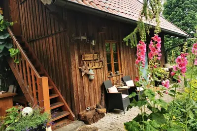 Image de Entrepôt de Basse-Saxe avec une atmosphère de maison de campagne confortable pour jusqu'à 6 personnes