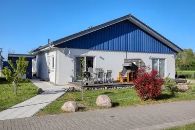 Image de Maison de vacances Altefähr pour 1 - 6 personnes avec 3 chambres à coucher - Maison de vacances