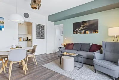 Image de Appartement de port exclusif dans un magasin historique
