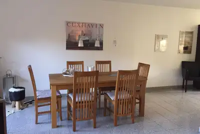 Image de Maison de vacances avec des offres super bon marché pour les clients à long terme sur demande