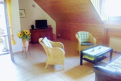 Image de Freiburg, 3-room apartment (90m²) 4* in the countryside and yet central