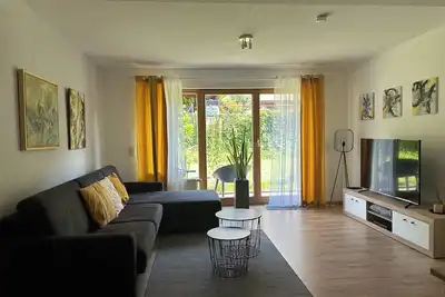 Image de Appartement moderne de 3 pièces, jusqu'à 6 personnes, jardin, Wlan, A3