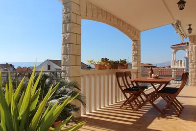 Image de Appartement confortable avec Ane vue sur la mer, près de Split