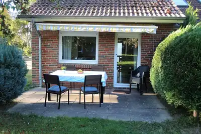 Image de Maison mitoyenne amicale avec terrasse dans le vert avec connexion Wi-Fi