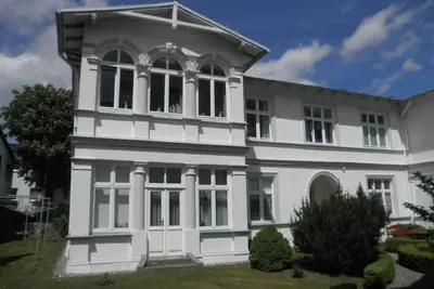 Image de Appartement exclusif (3 pièces, 85 m²) dans un endroit calme, à seulement 50m de la plage!