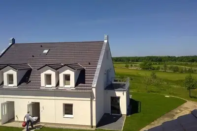 Image de Nature, tranquillité et santé pure, vues panoramiques dégagées sur le parcours de golf u. forêt