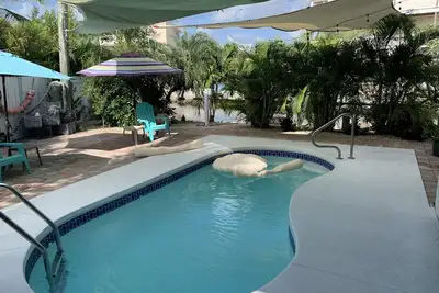Image de Nous Sommes COMPLÈTEMENT Remodeled Depuis Irma Et PRÊTS Pour Vous APPRÉCIER