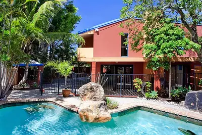 Image de 8 Ross Cres - idéale pour la famille Beach House